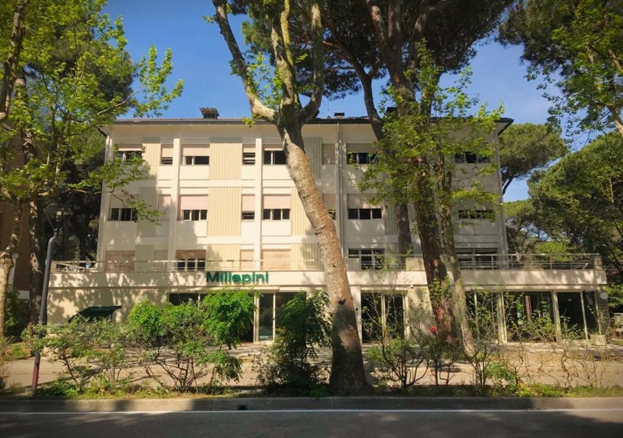 Hotel Millepini Марина-Ромеа Экстерьер фото